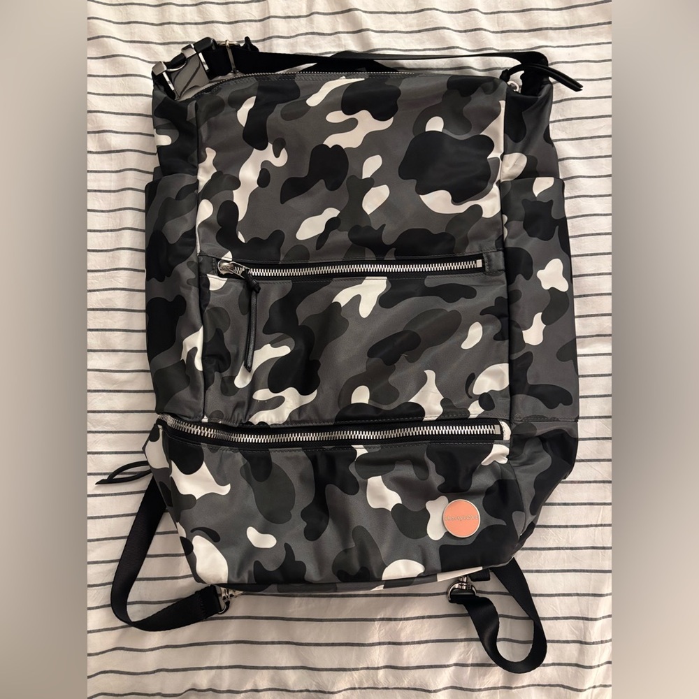shortyLOVE Boxer large backpack in great condition
